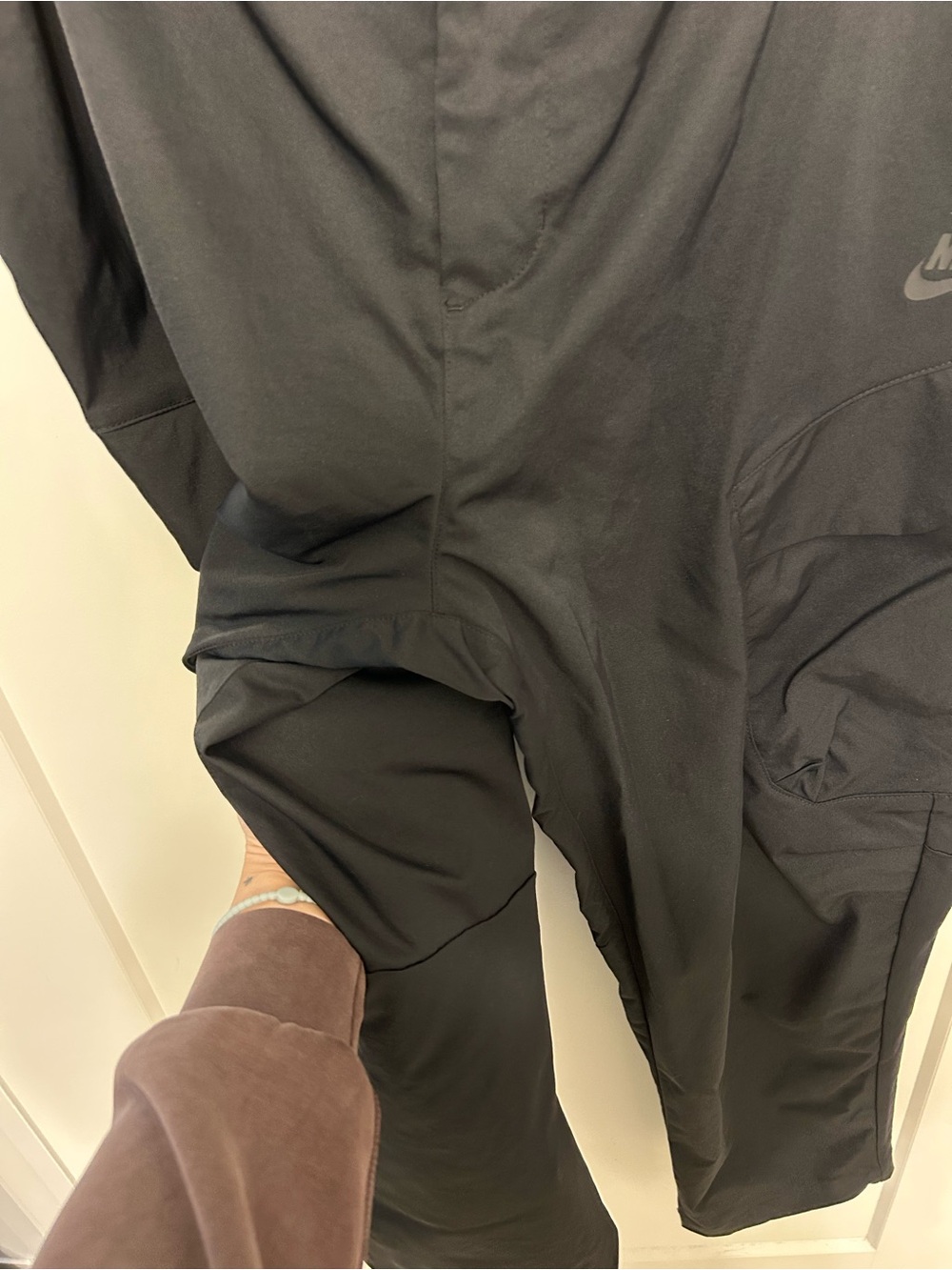 Like New Nike Men's Sportswear Tech Essentials Woven Unlined Cargo Pants - Picture 8 of 14